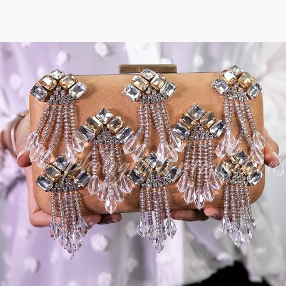 Citrine clutch